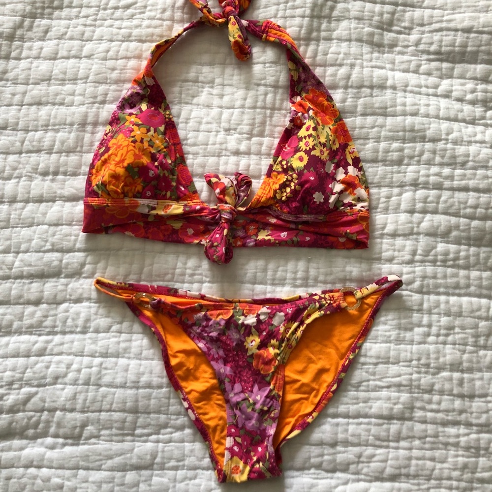 Seven7 floral bikini set